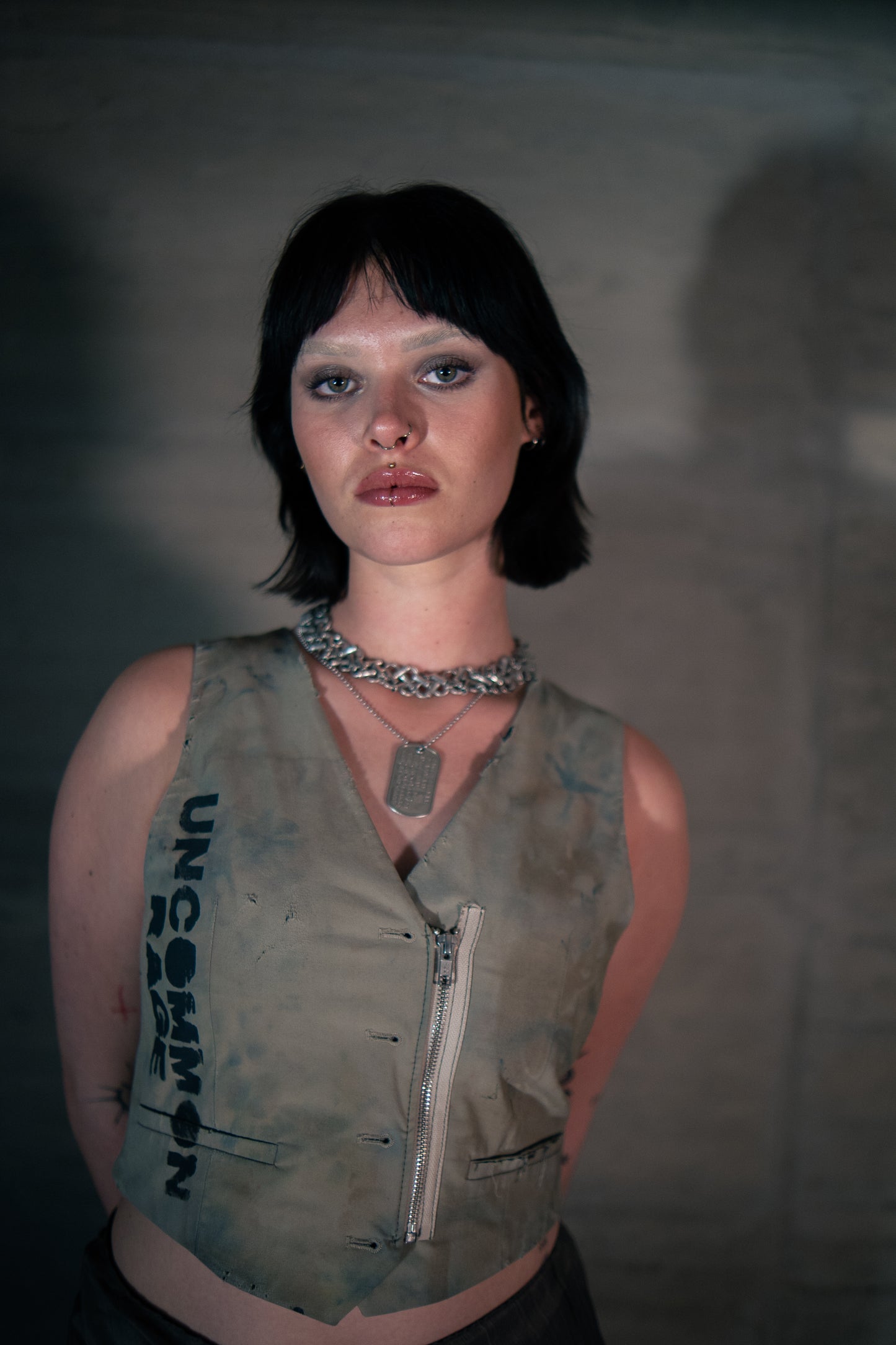 Sleeveless vest