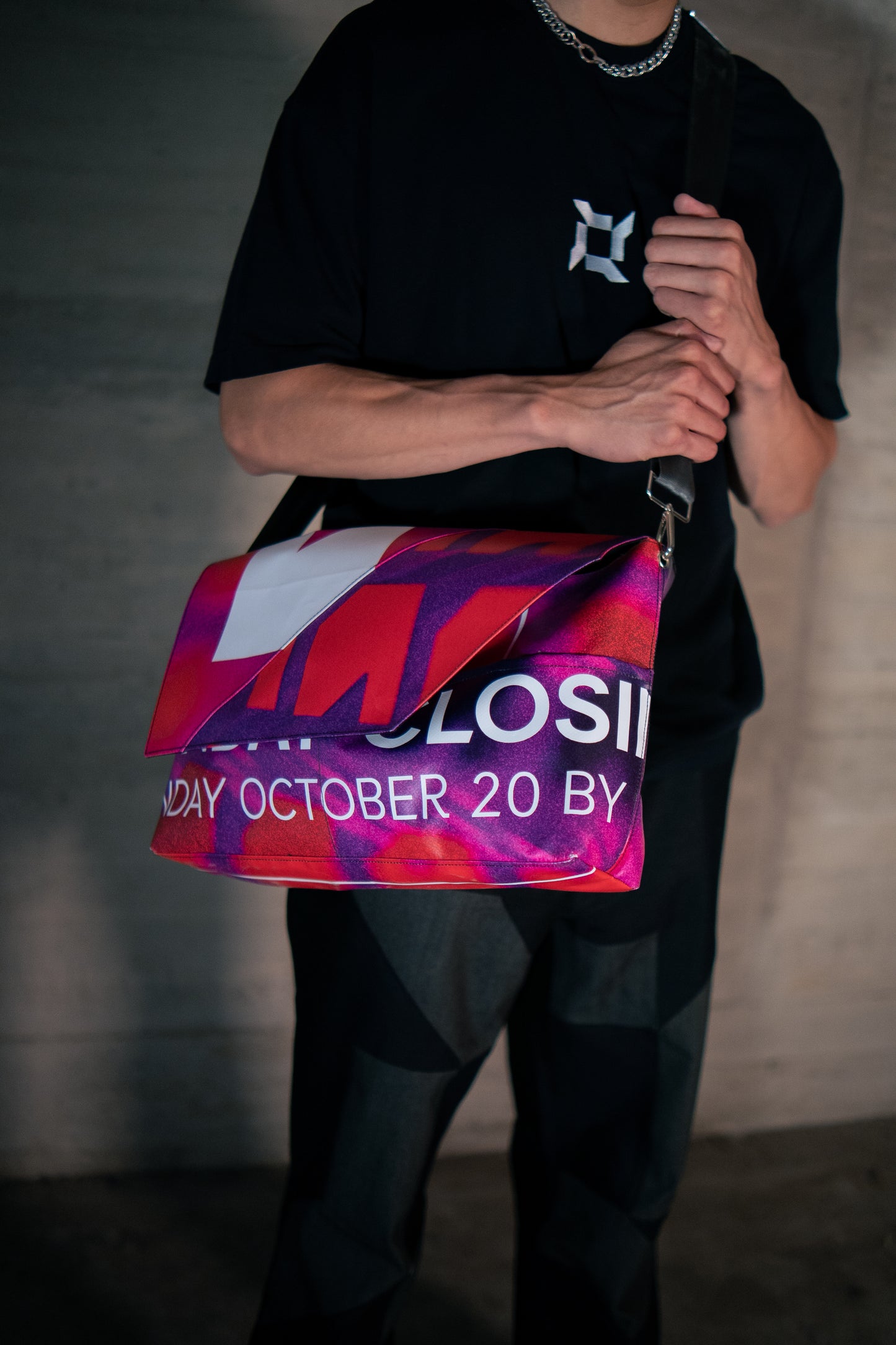 Messenger bag