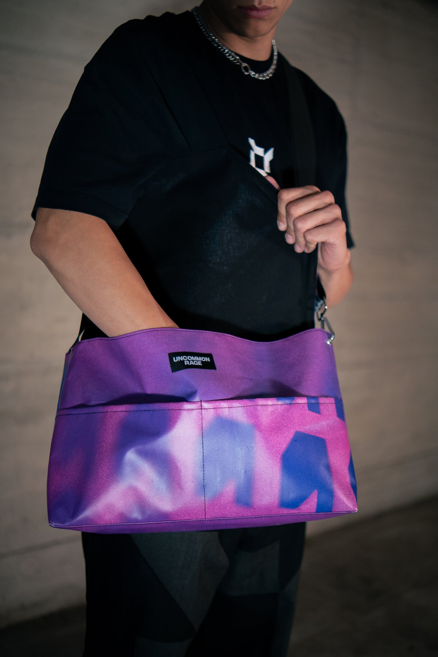 Messenger bag