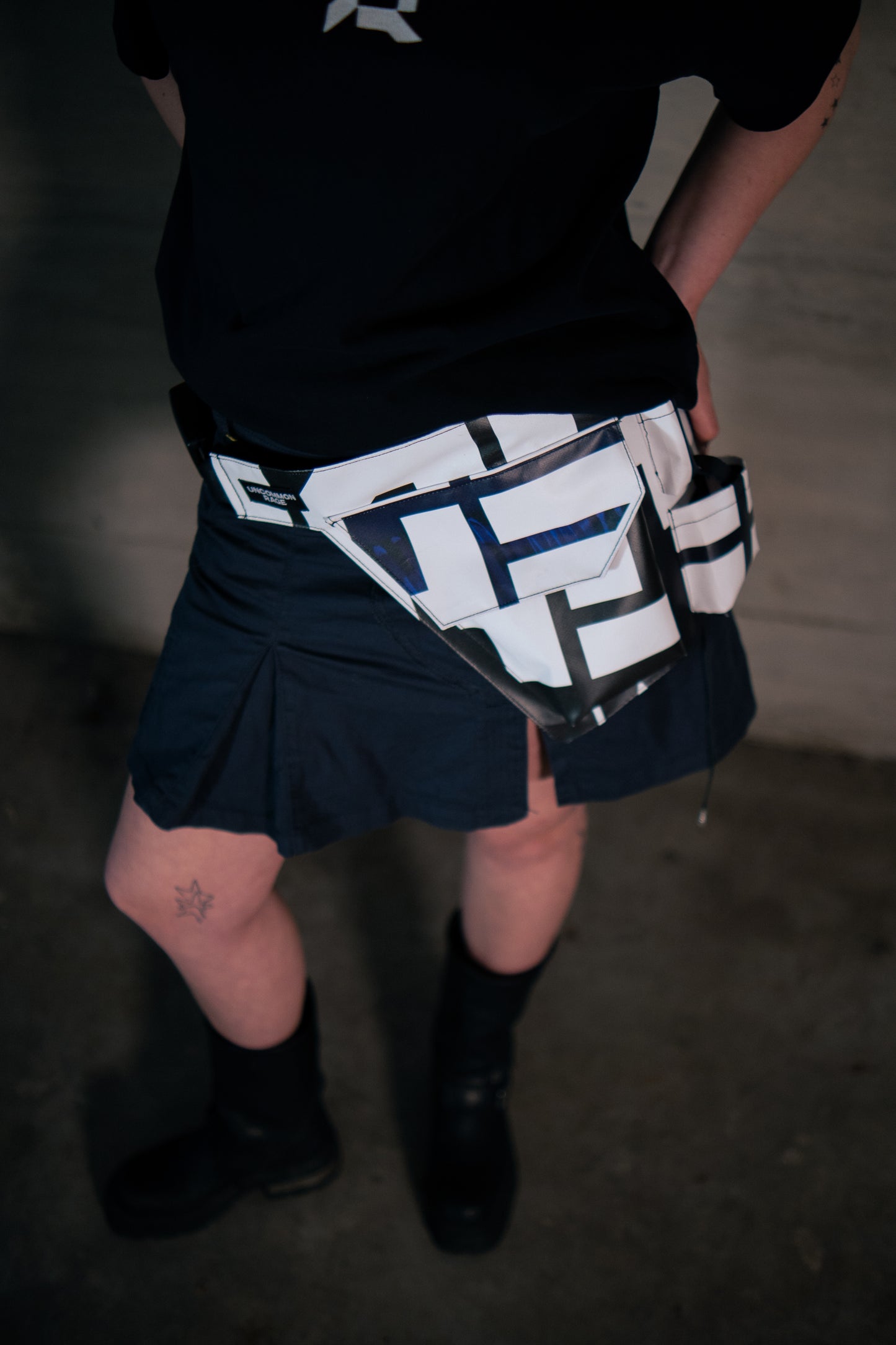 Utility waist bag