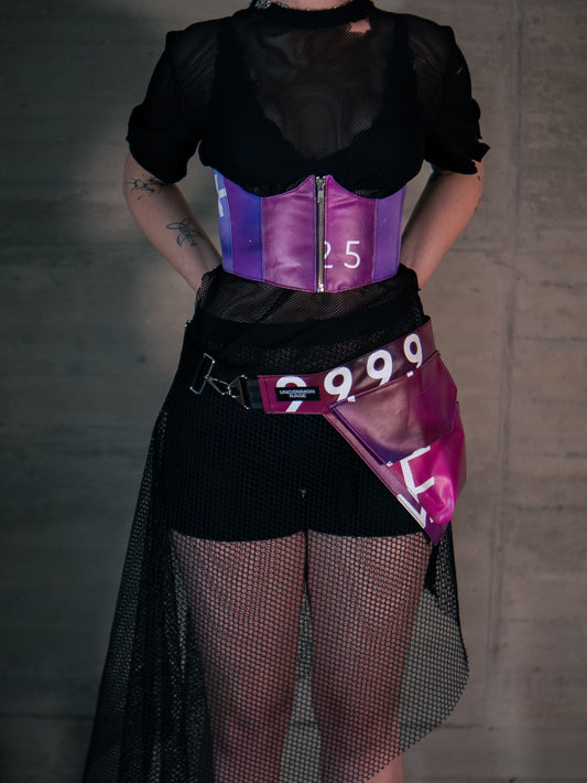 Zip-up corset