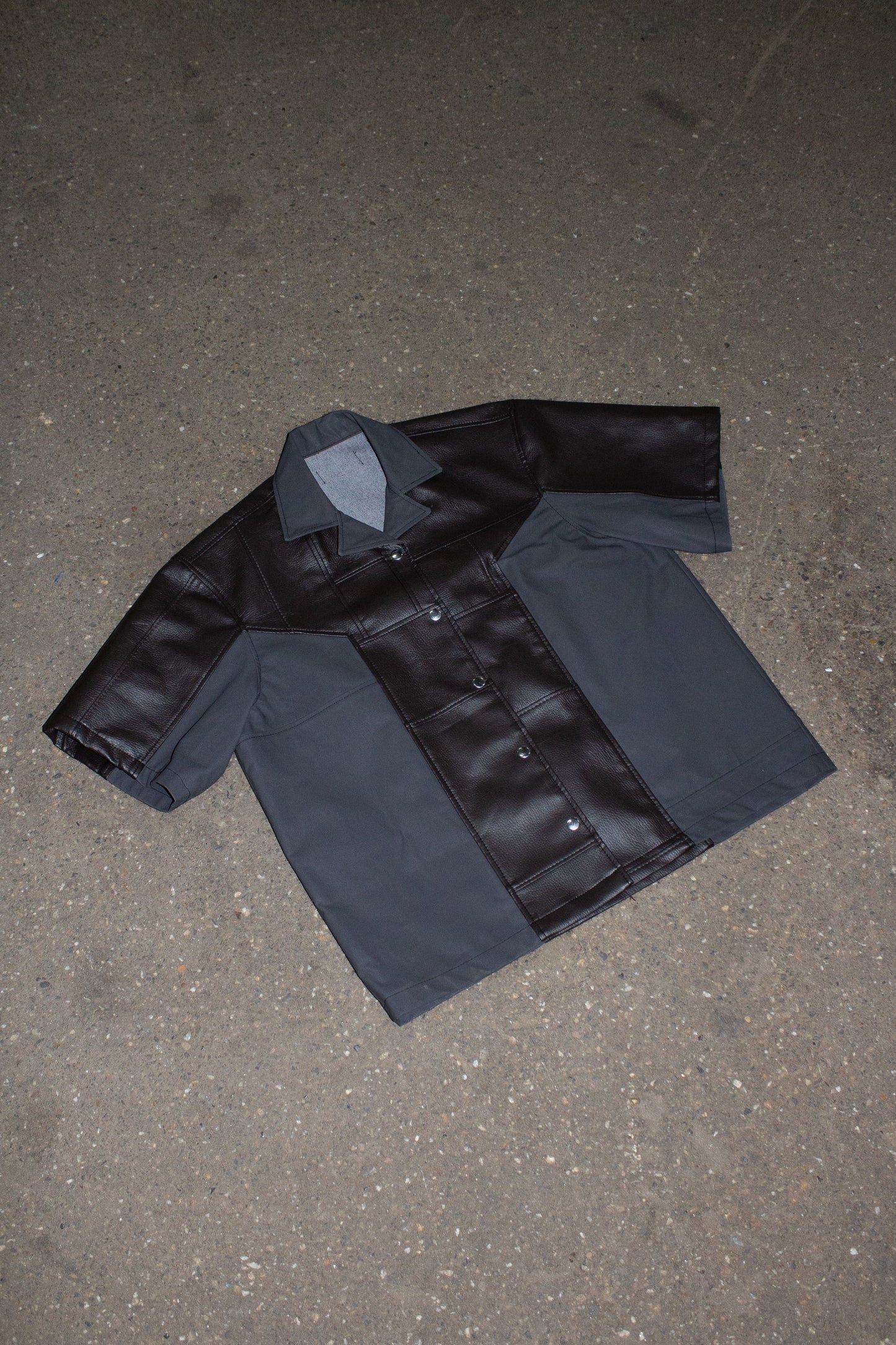 Short sleeve shirt